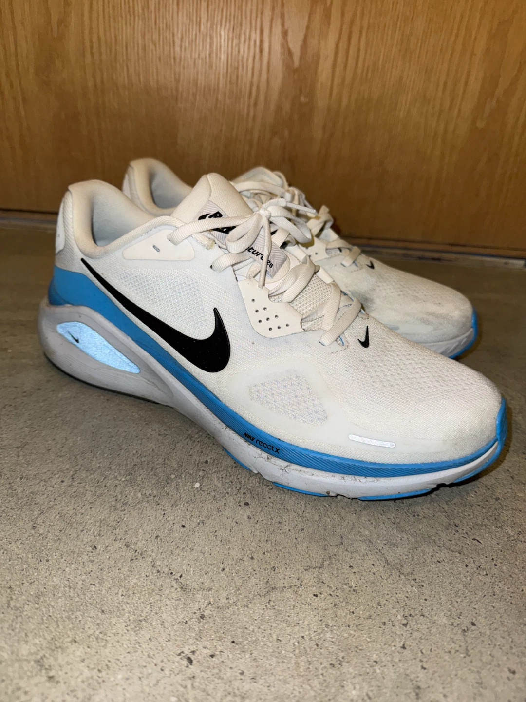Nike - Structure 26 'White Blue Hero' Size 12