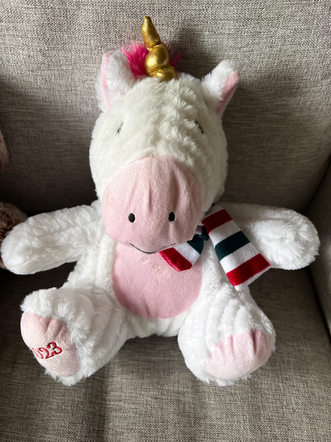 Grey stuffed cat with red plaid bows - photo 2