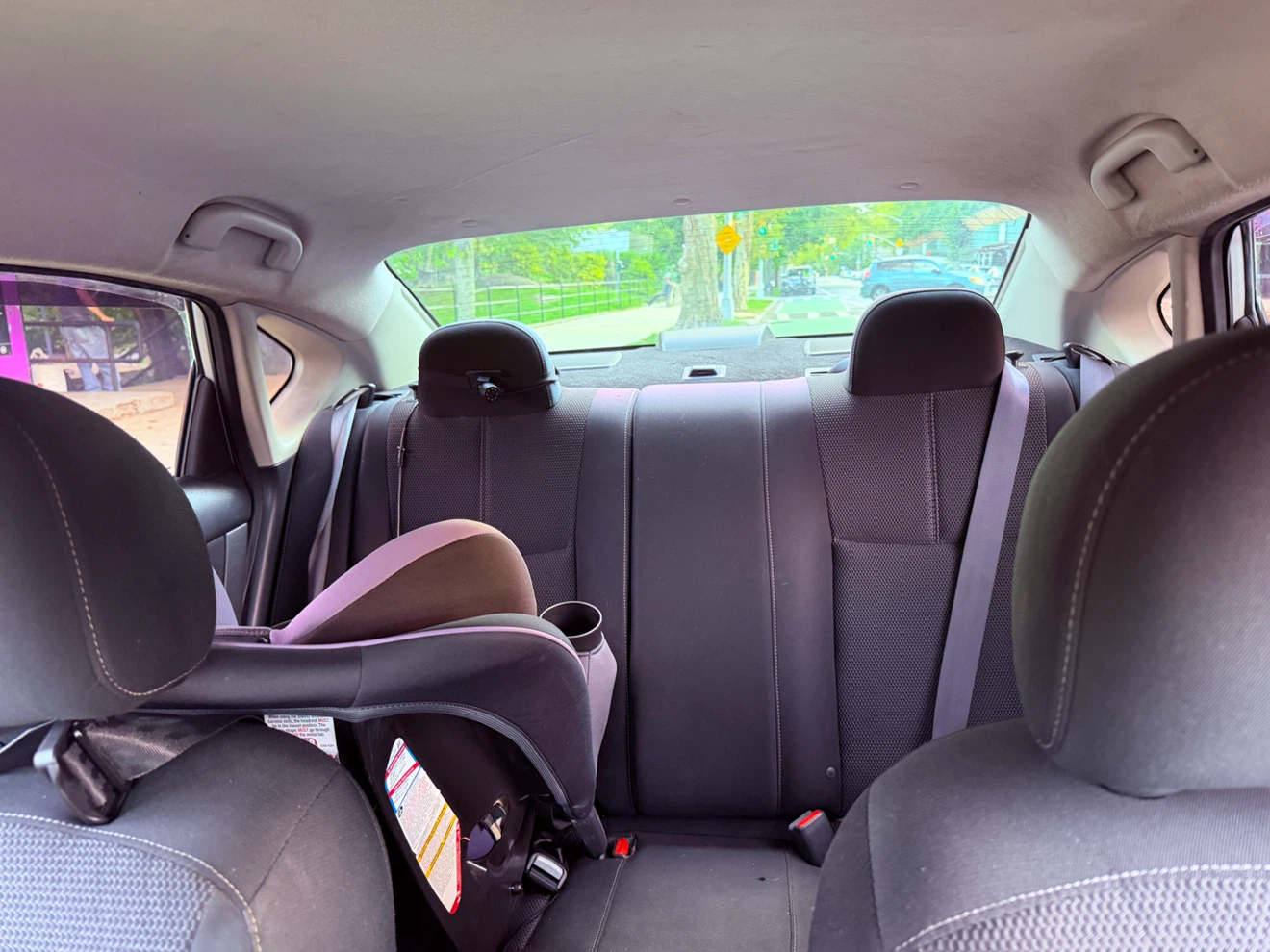 Silver Nissan Sentra - photo 5