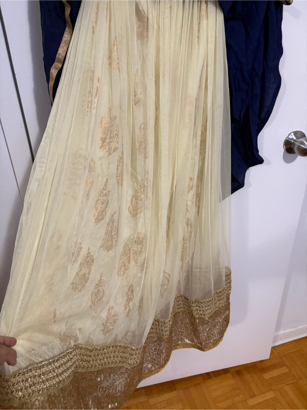 Women's Navy Blue and Cream Embroidered Outfit - photo 2