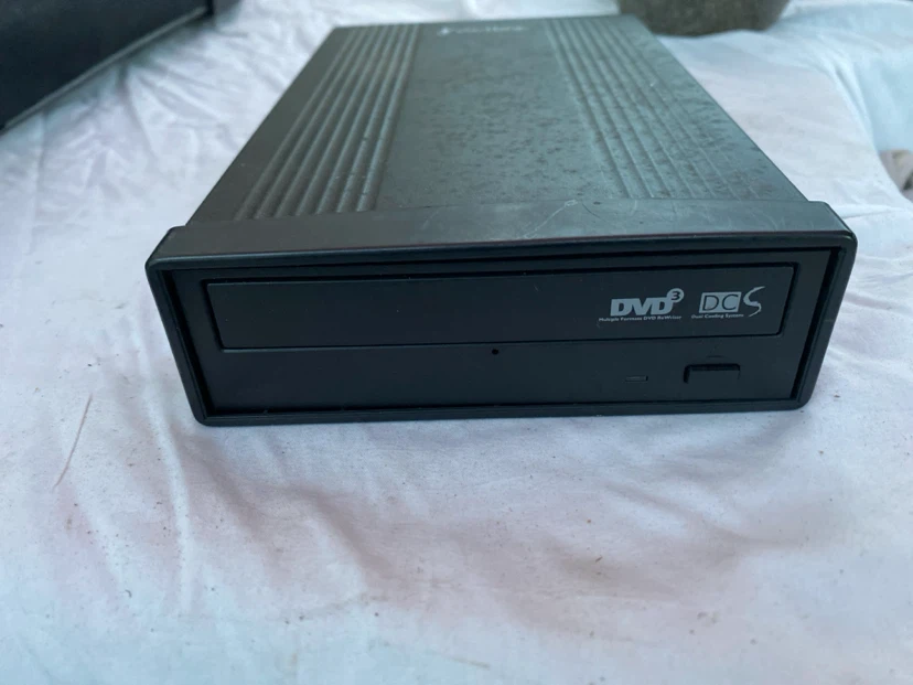 Voomagic External DVD Drive - photo 2