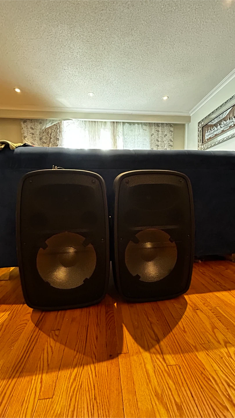 Total PA Glow Total PA 500B Speaker