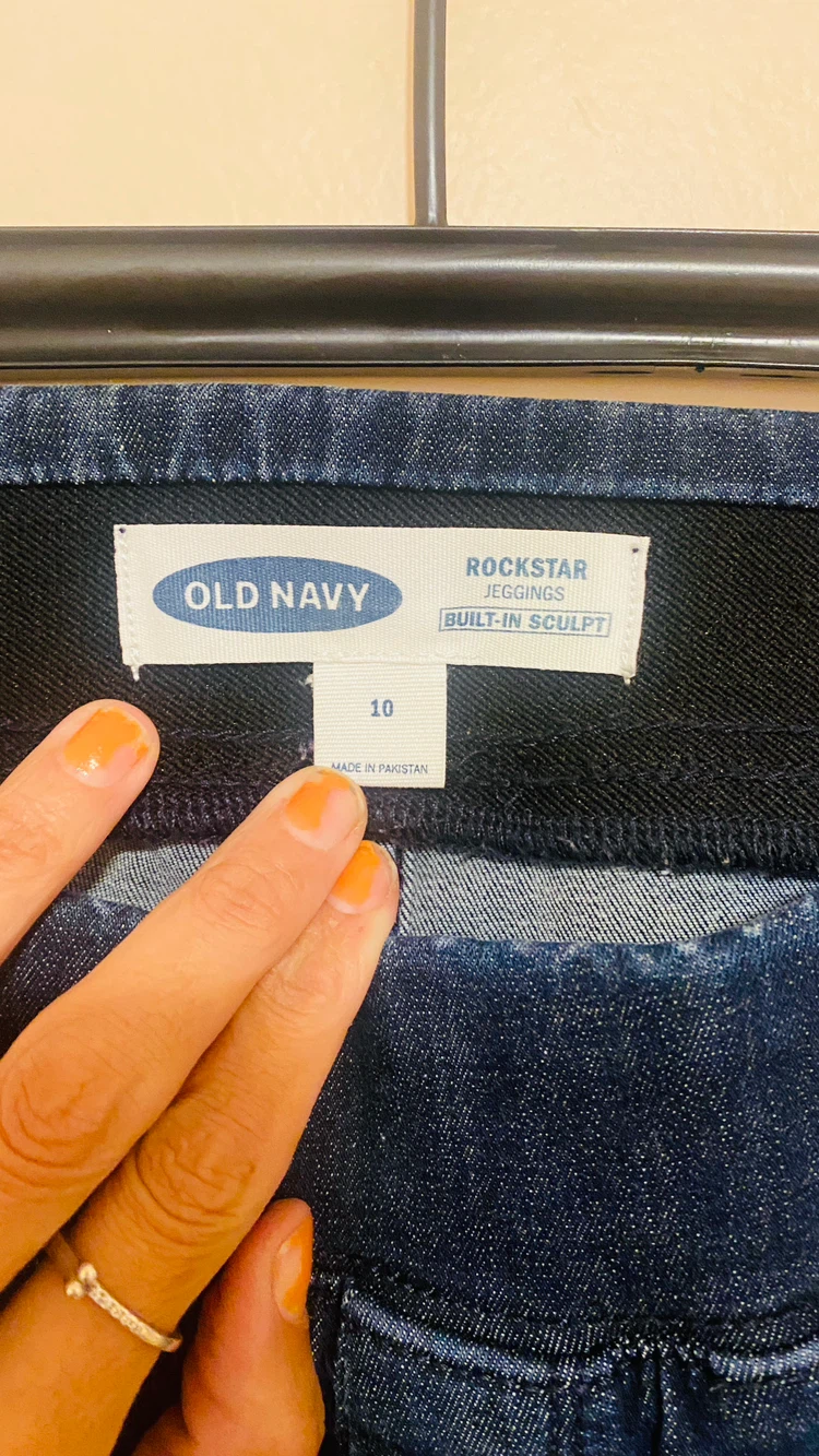 Old Navy size 10 rockstar jegging - photo 3