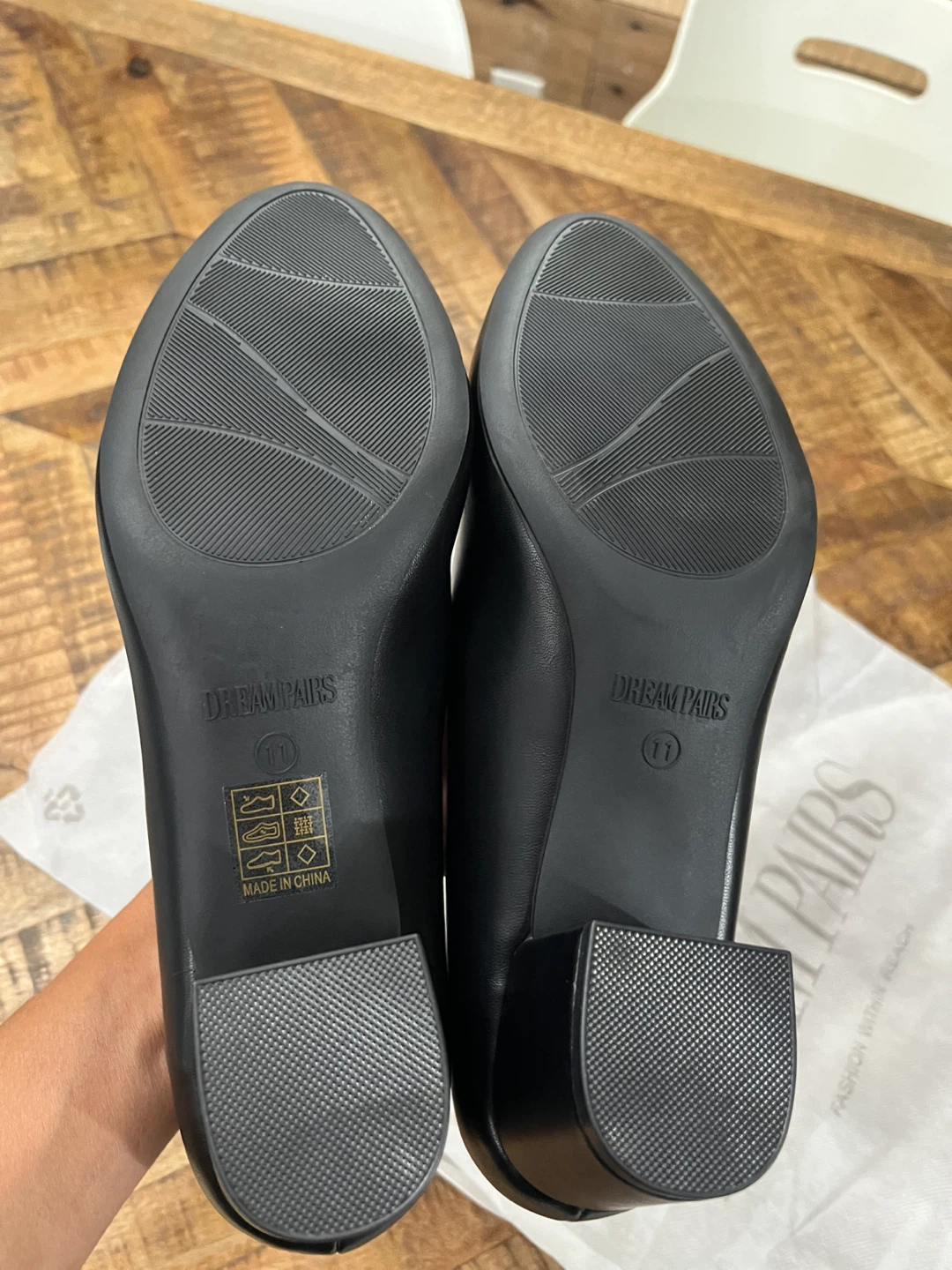 Dream Pairs black block heel pumps size 11 - photo 3