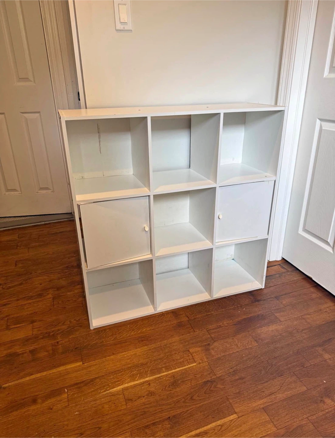White Cube Storage Shelf