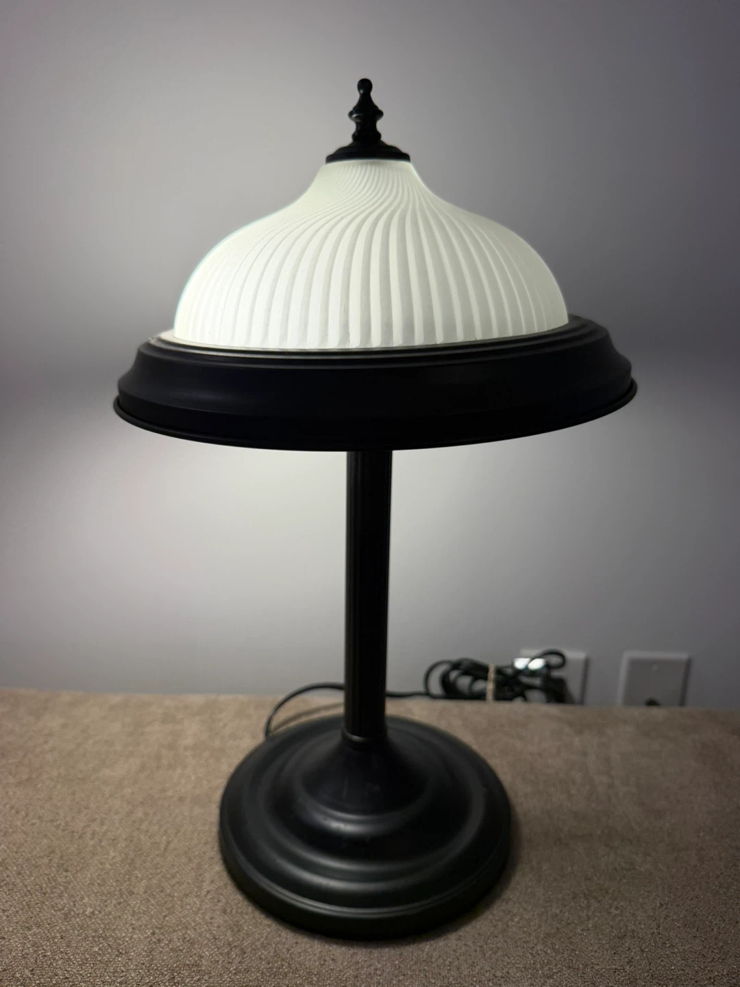 Vintage Black and White Table Lamp - photo 3