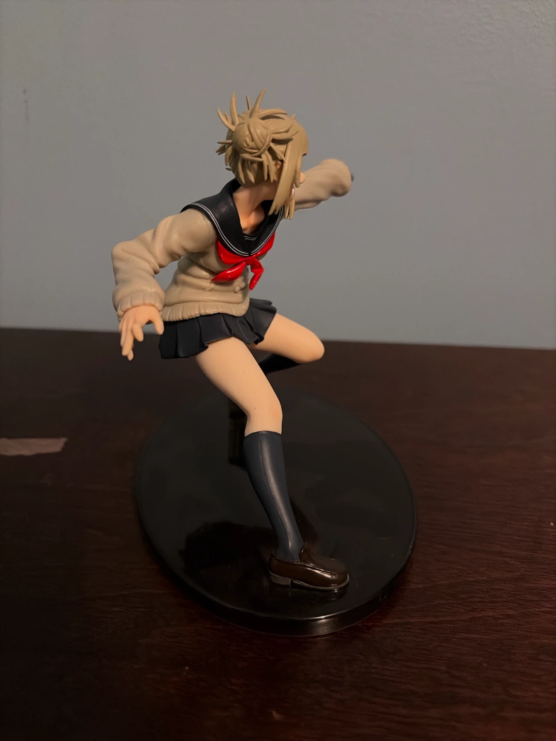 Himiko Toga Figurine - photo 3