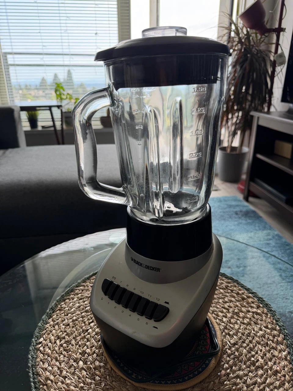 BLACK+DECKER 12-Speed Blender