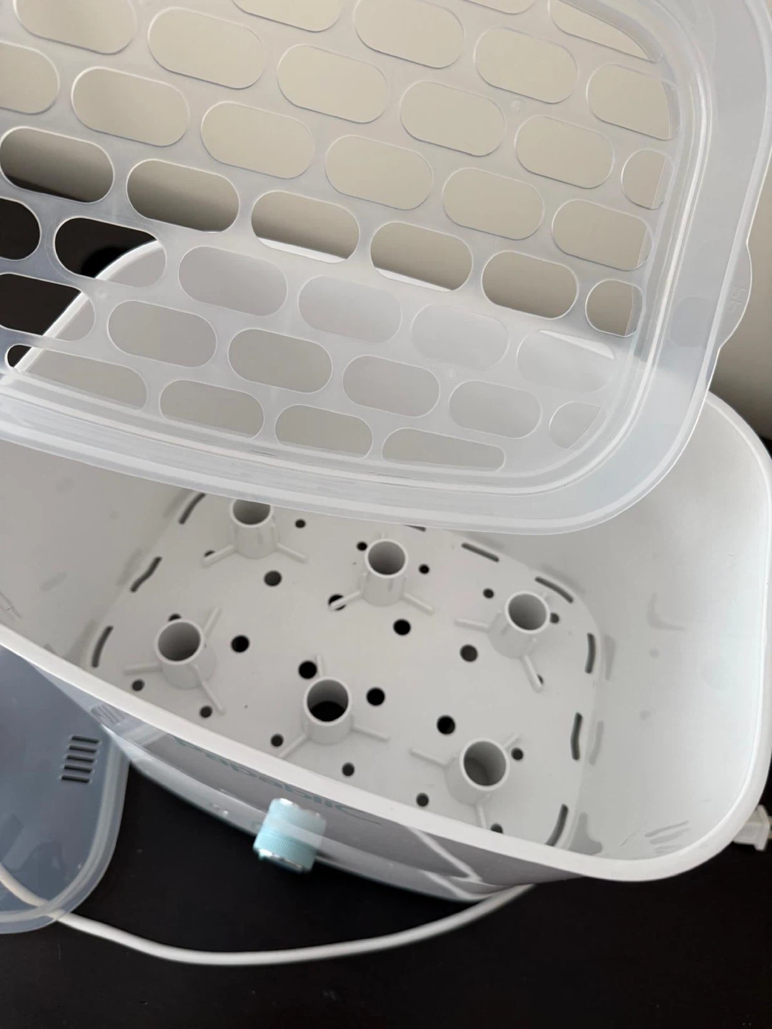 Baby bottle sterilizer and drier - photo 2