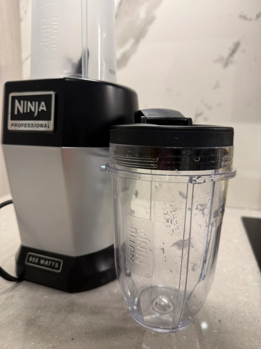 Ninja Professional 900 Watts Personal Blender - photo 2