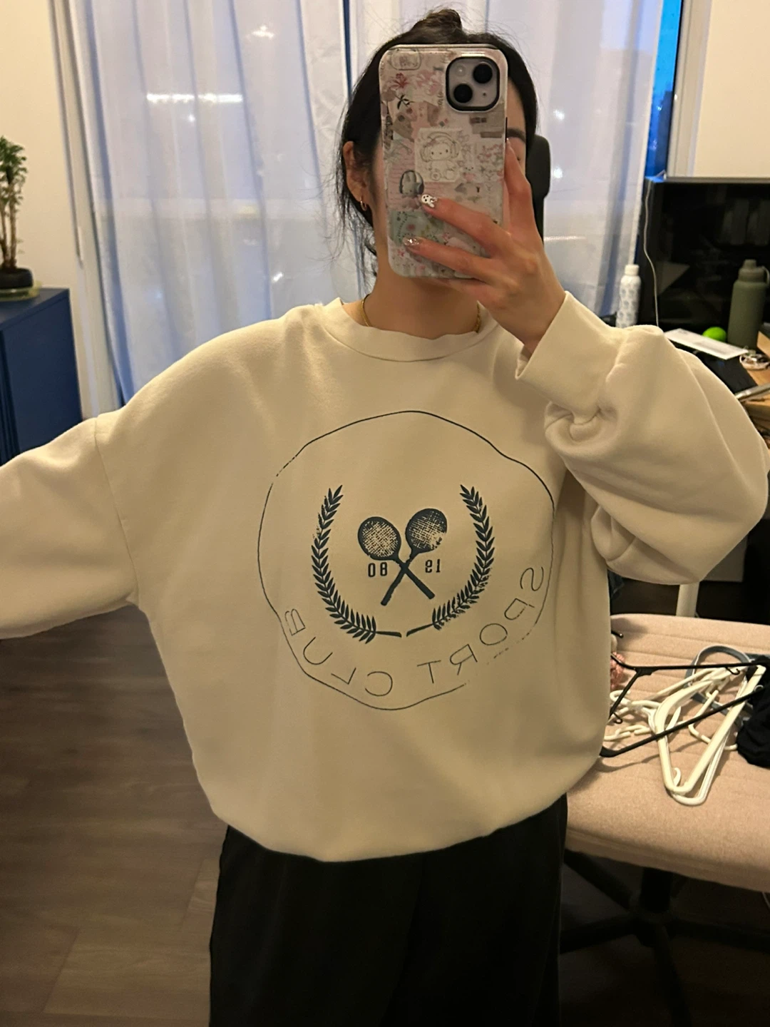Sport Club Graphic Sweatshirt - photo 2