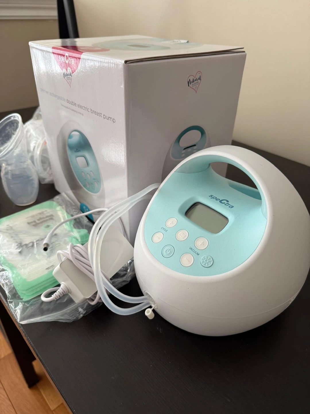 Breast pump - photo 2