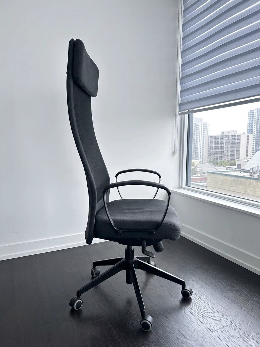 IKEA Black Office Chair (MARKUS) - photo 2