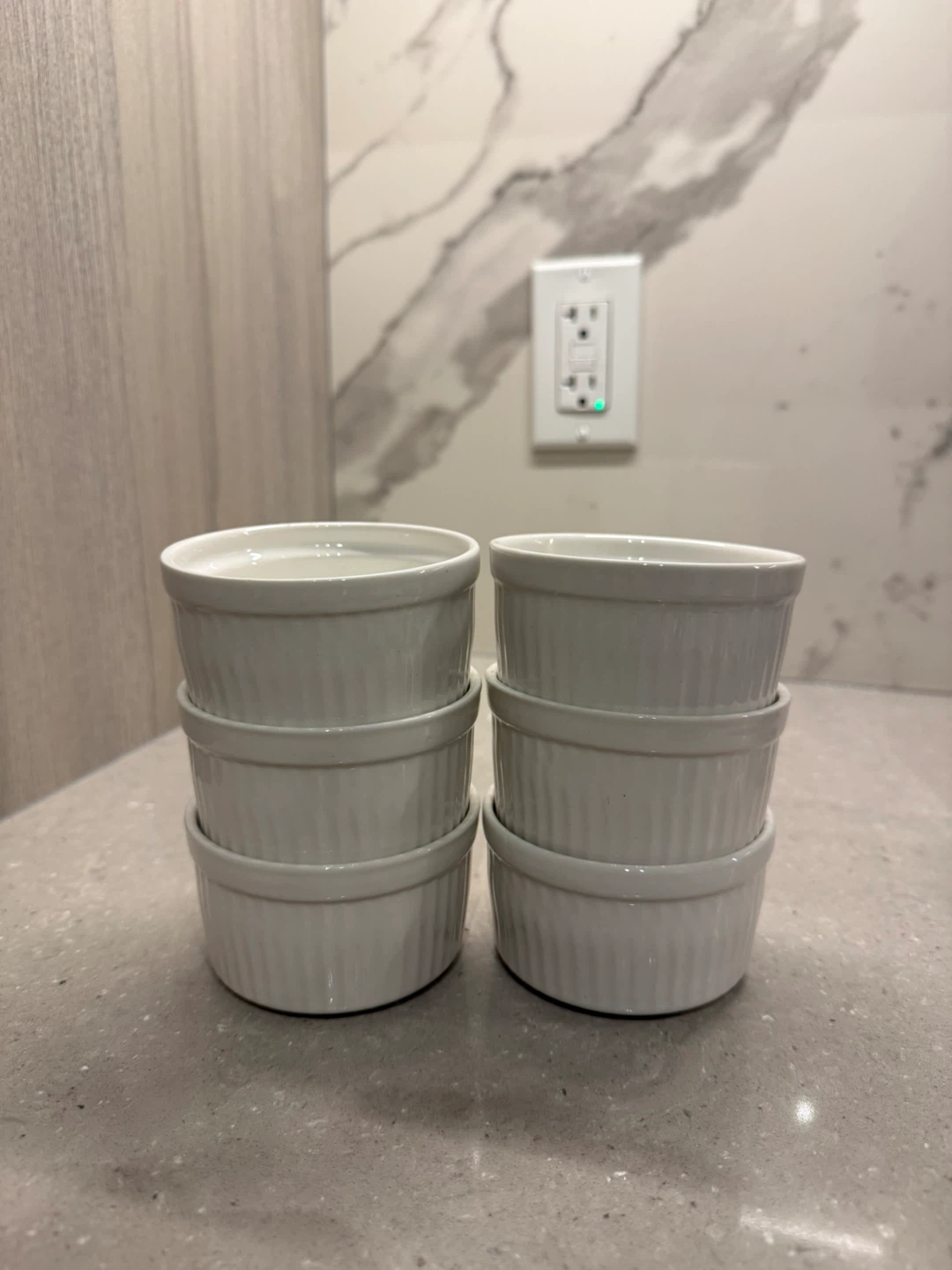 Set of 6 white ceramic ramekins