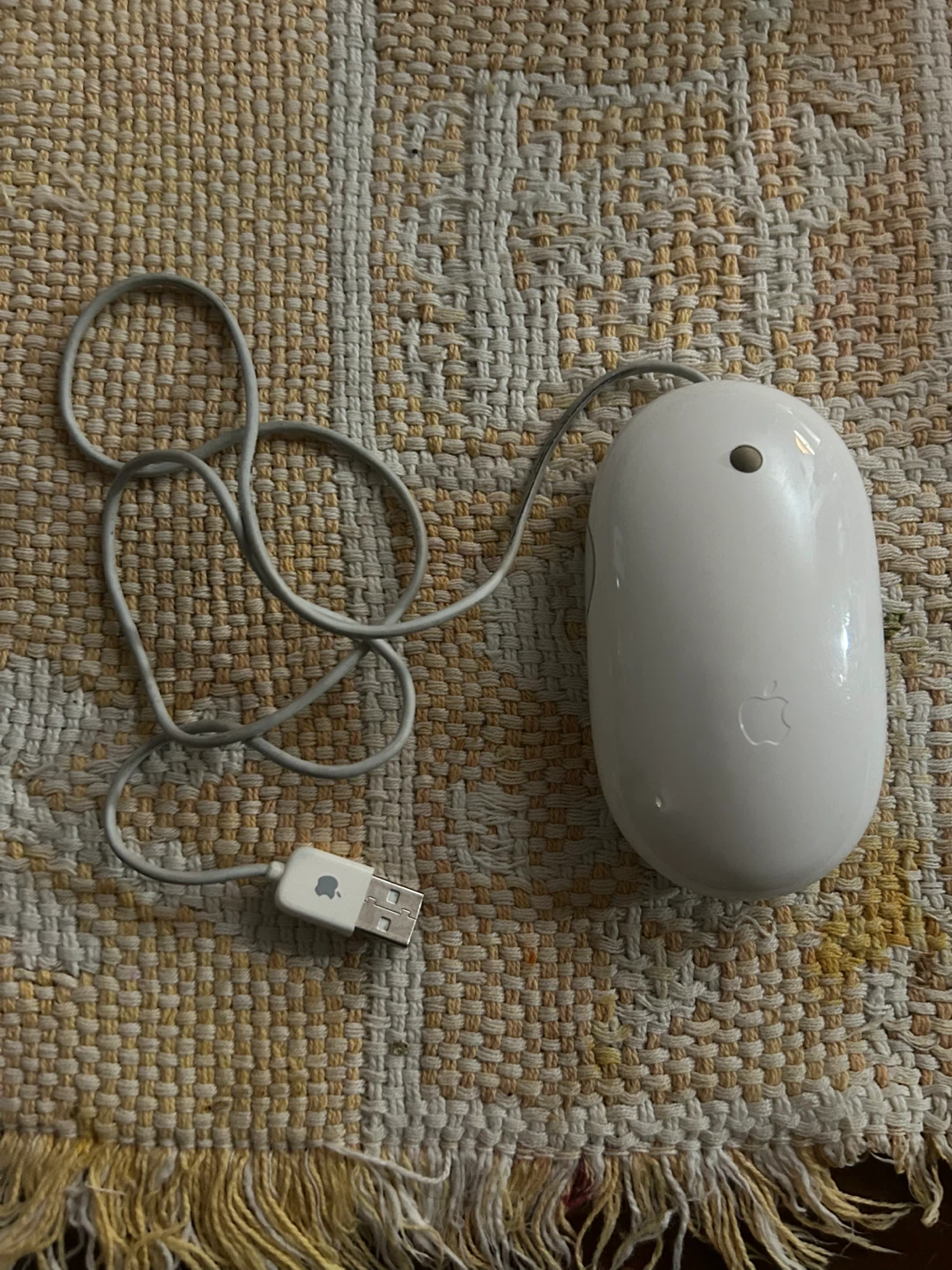 Apple Mighty Mouse A1152 USB Wired Mouse