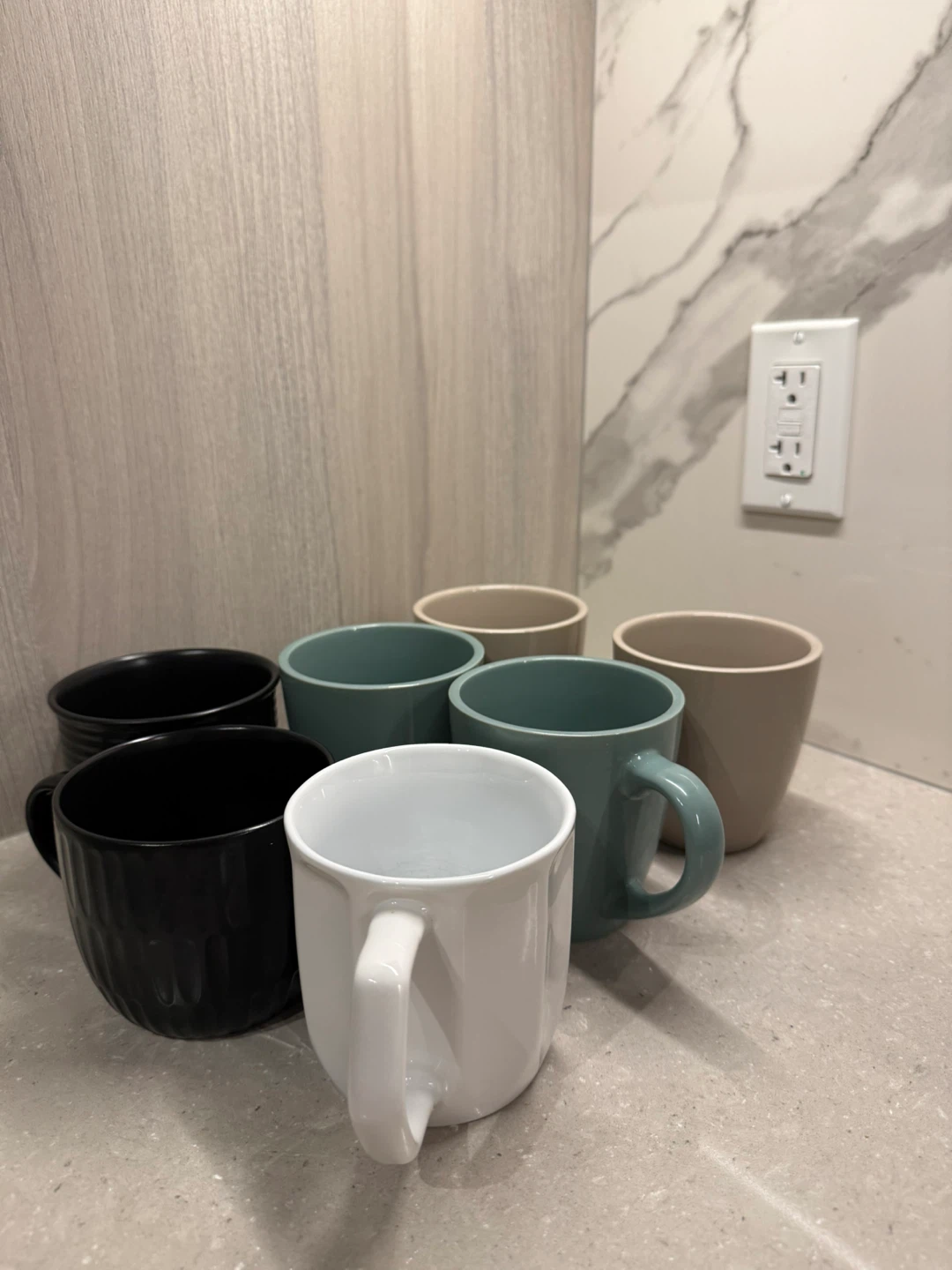 Assorted ceramic coffee mugs set of 7
