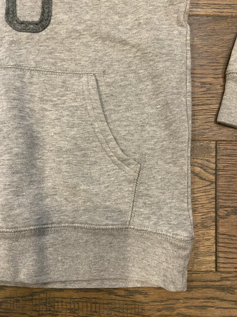 EUC: GapKids Athletic 86 Sweatshirt 6-7 yrs *BACK TO SCHOOL* - photo 2
