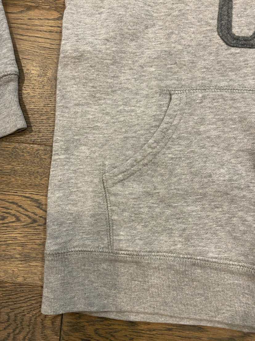 EUC: GapKids Athletic 86 Sweatshirt 6-7 yrs *BACK TO SCHOOL* - photo 3
