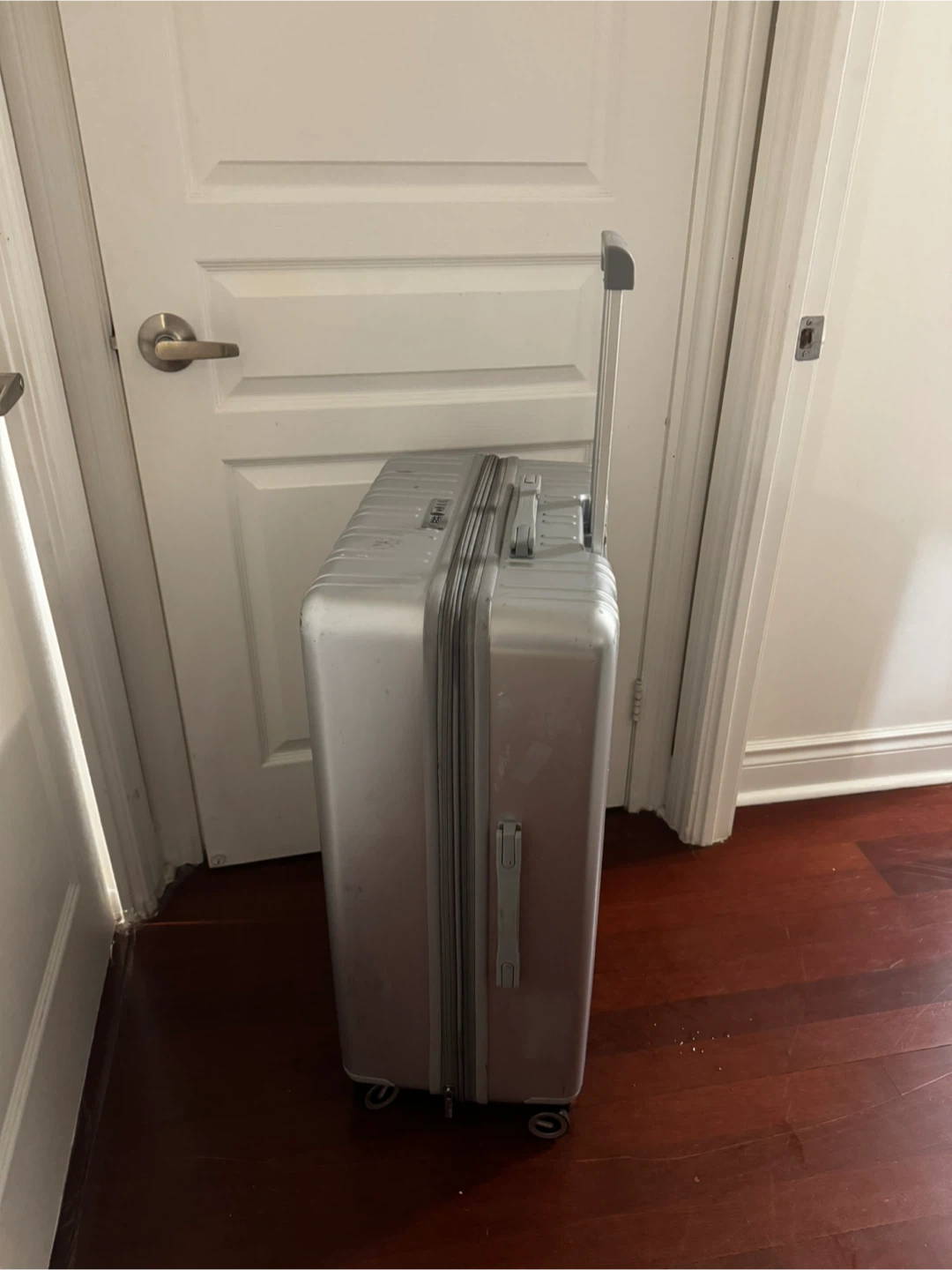 Silver American Tourister Hardside Luggage - photo 2