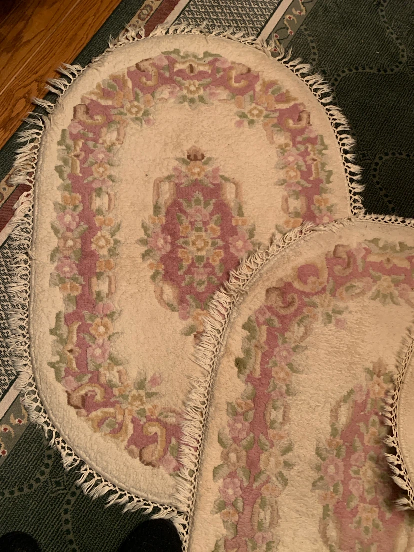 Set of three floral wool area rugs - photo 2