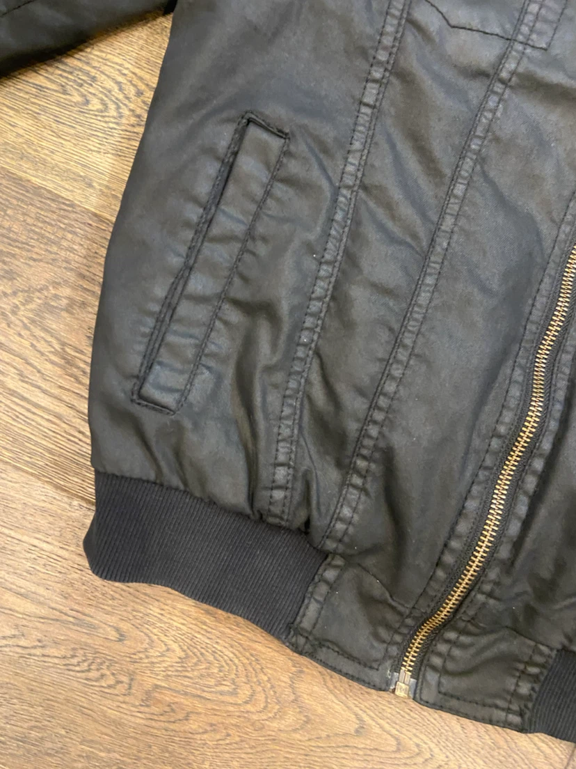 EUC Zara Boys Black Utility Bomber Jacket 9-10 yrs, 140cm - photo 3