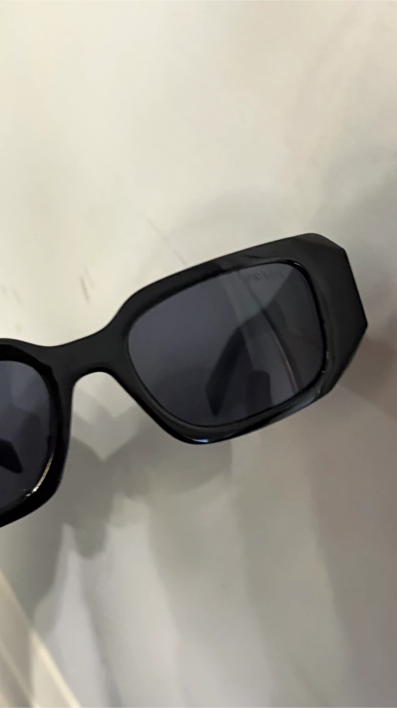 Prada Sunglasses - photo 2
