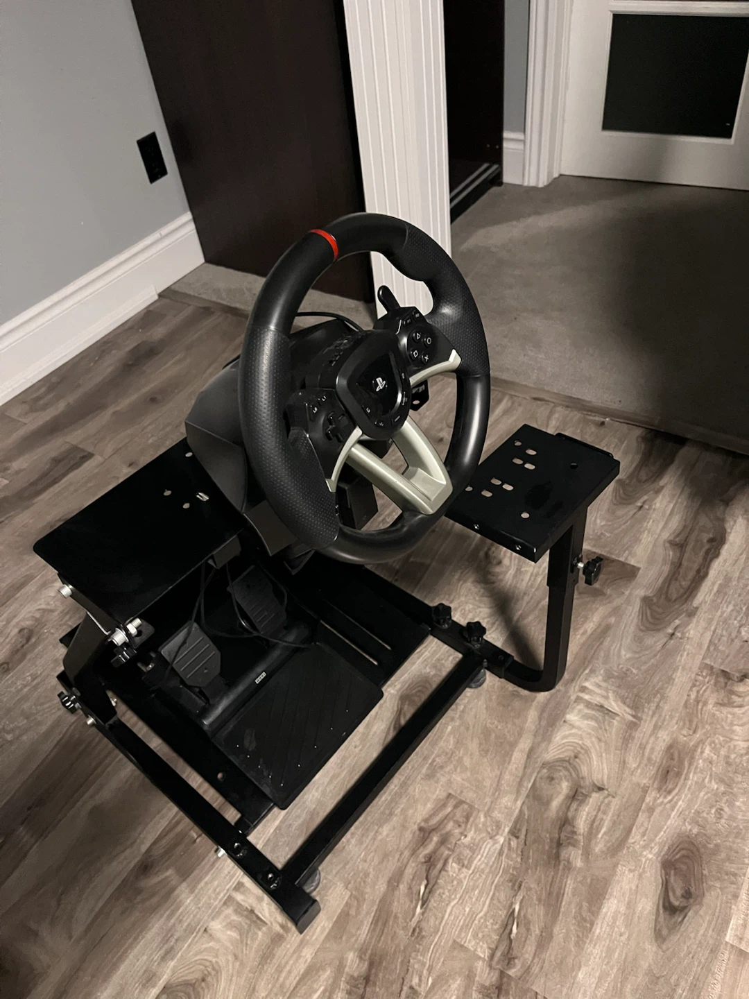 Logitech G29 Driving Force Racing Wheel and Pedals