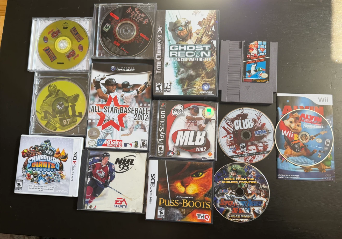 Large video game collection for multiple consoles - photo 2