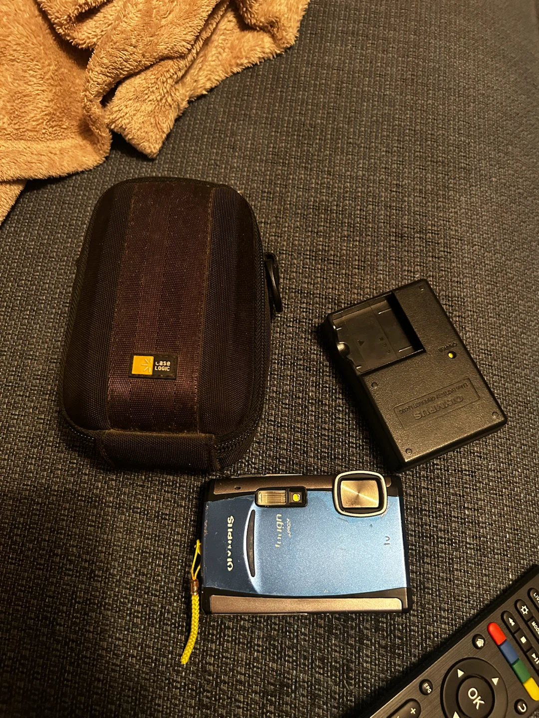 Olympus Stylus Tough-6000 Blue Digital Camera