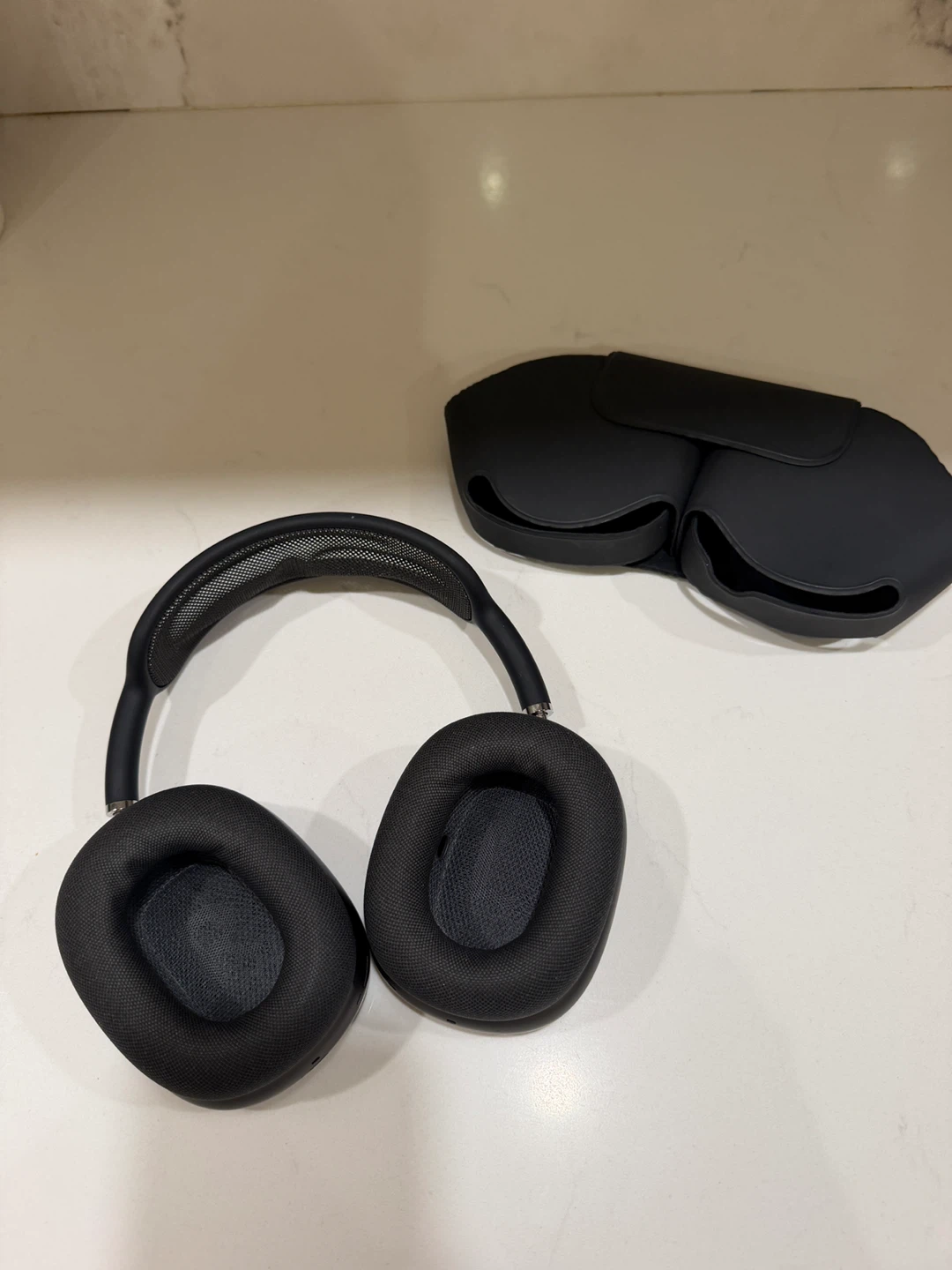 Apple AirPods Max - photo 2