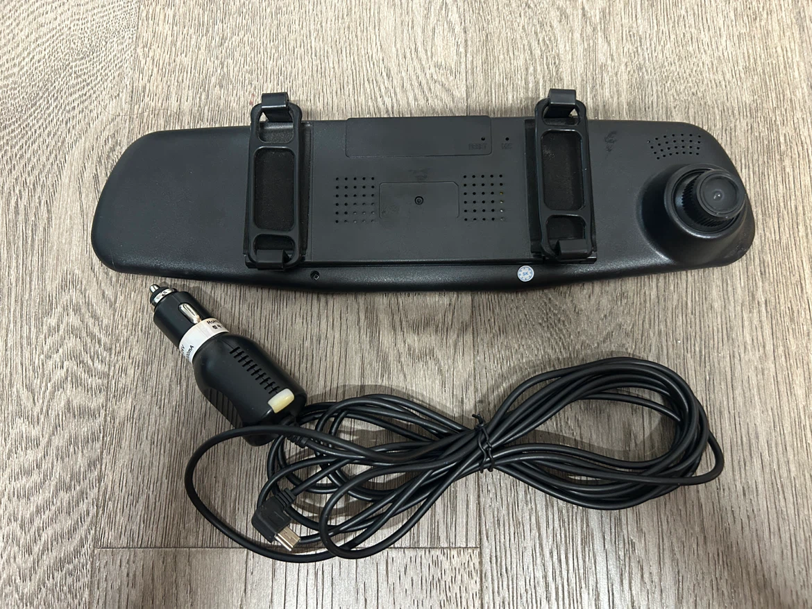 Single Camera Dash Cam - Fully Functional! - photo 2