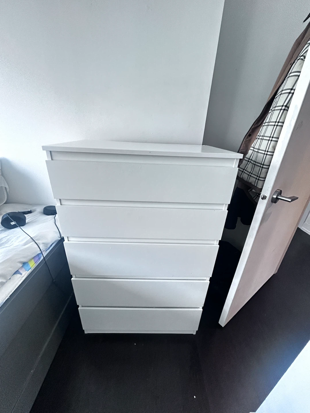 IKEA White 5-Drawer Dresser (MALM)