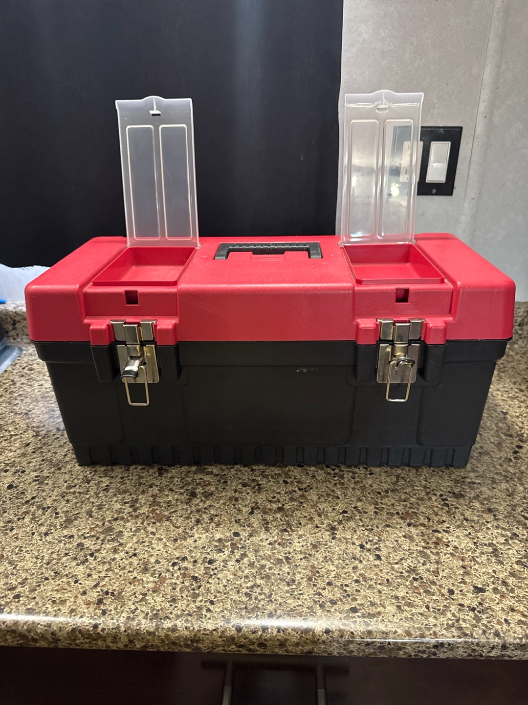 Red and black plastic toolbox - photo 2