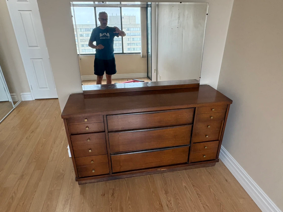 Free delivery used antique Wooden Dresser with Mirror