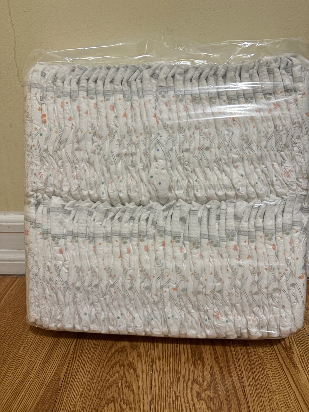 Huggies Plus Little Snugglers Size 1 Diapers