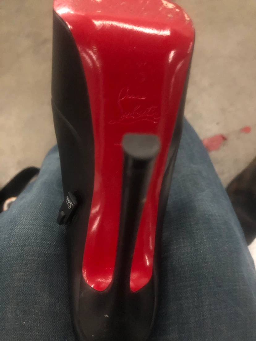 Christian Louboutin Black Leather Platform Ankle Boots - photo 3