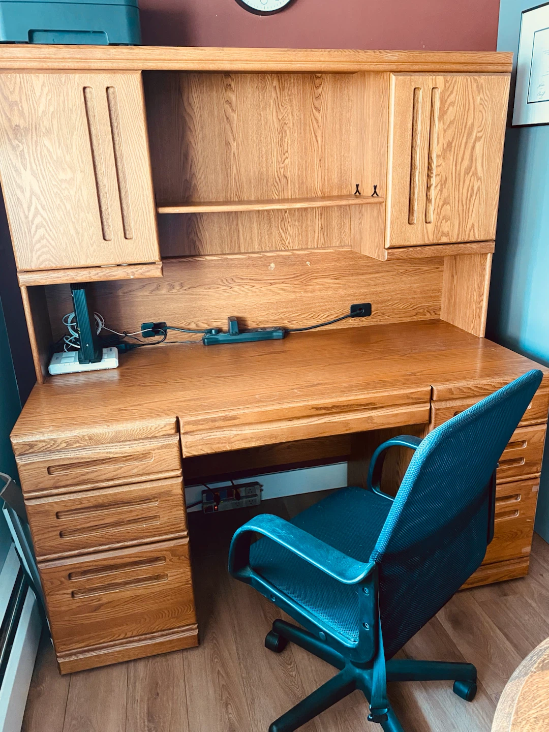 Solid Oak Desk with Hutch