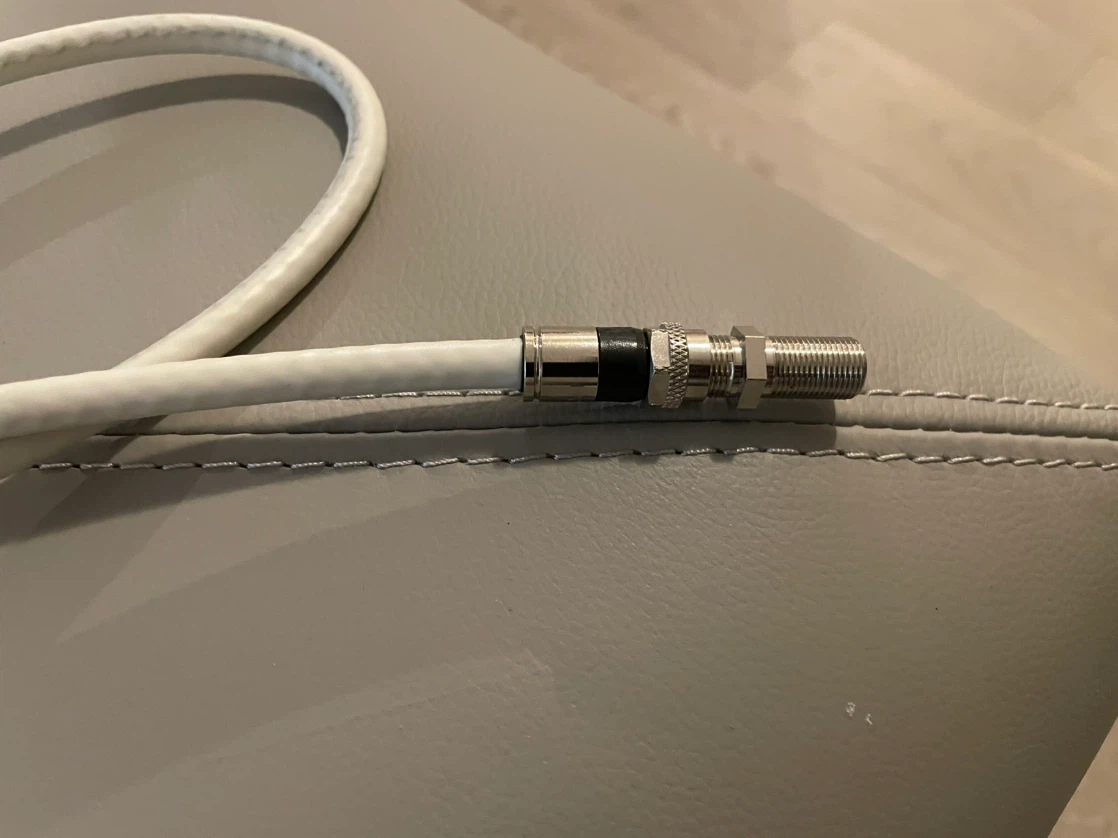 RG6 Coaxial Cable with F Connectors - photo 2