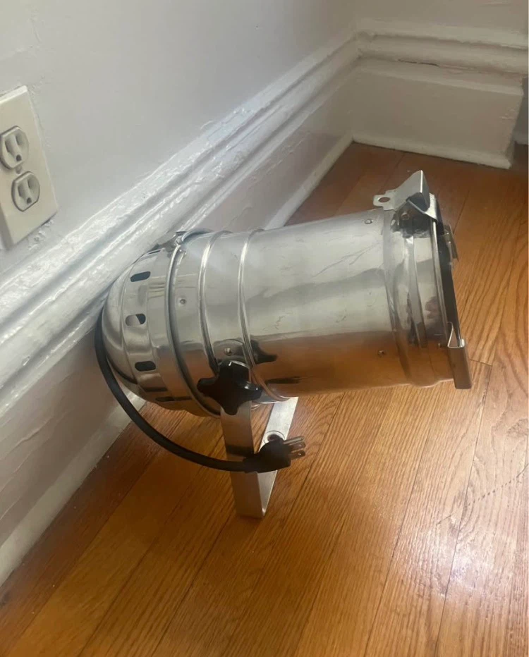 PAR64 Stage Light / Theater Spotlight - Works Great