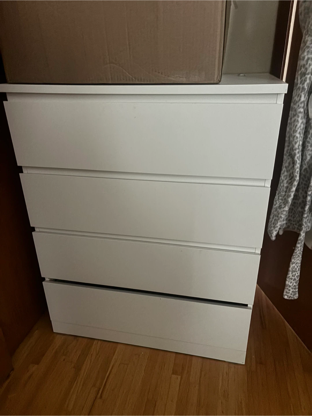 White 4-Drawer Dresser