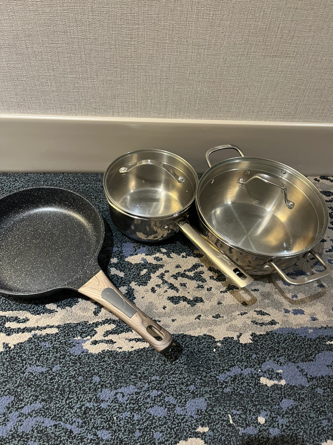 Premium 3-Piece Cookware Set - Lagostina, Rosmarino & Deane Whit