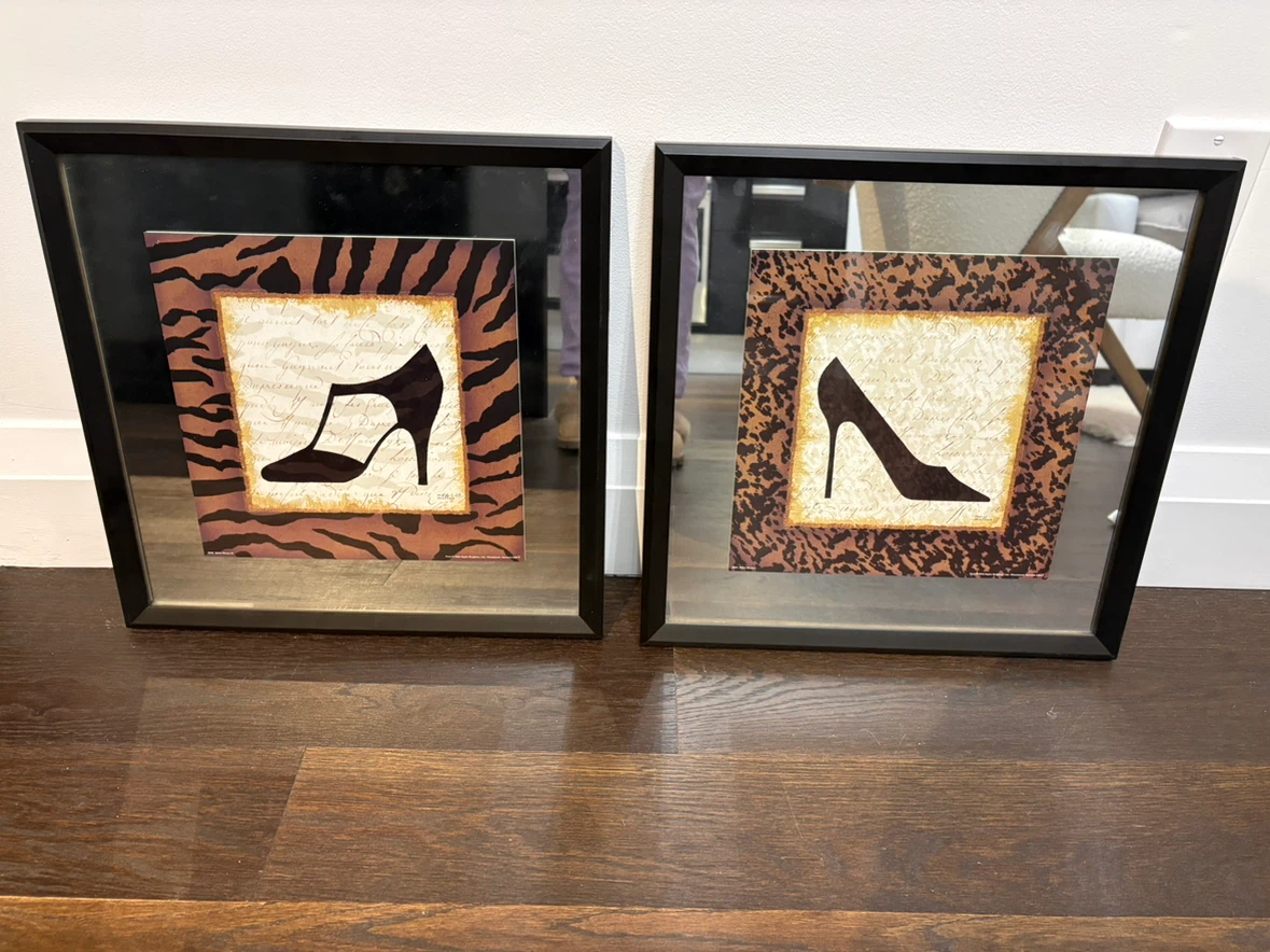 Set of 2 Framed mirrored High Heel Art Prints