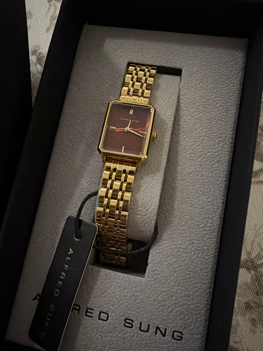 Alfred Sung Gold Tone Rectangle Watch - photo 2