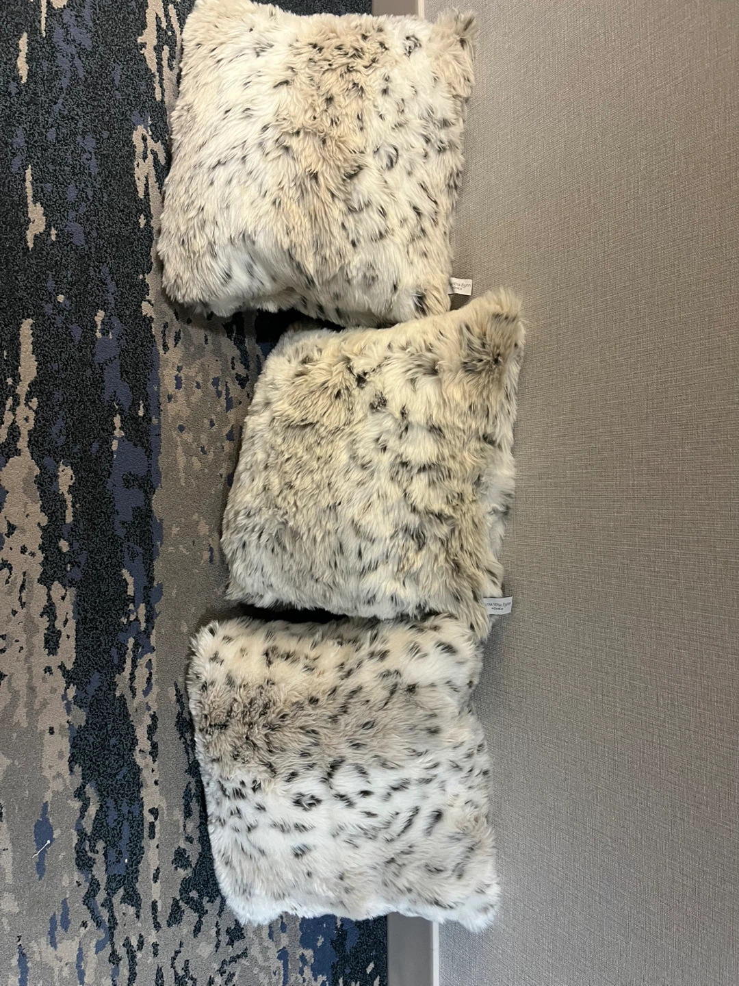 Samantha Pynn Home Faux Fur Throw Pillow - photo 3