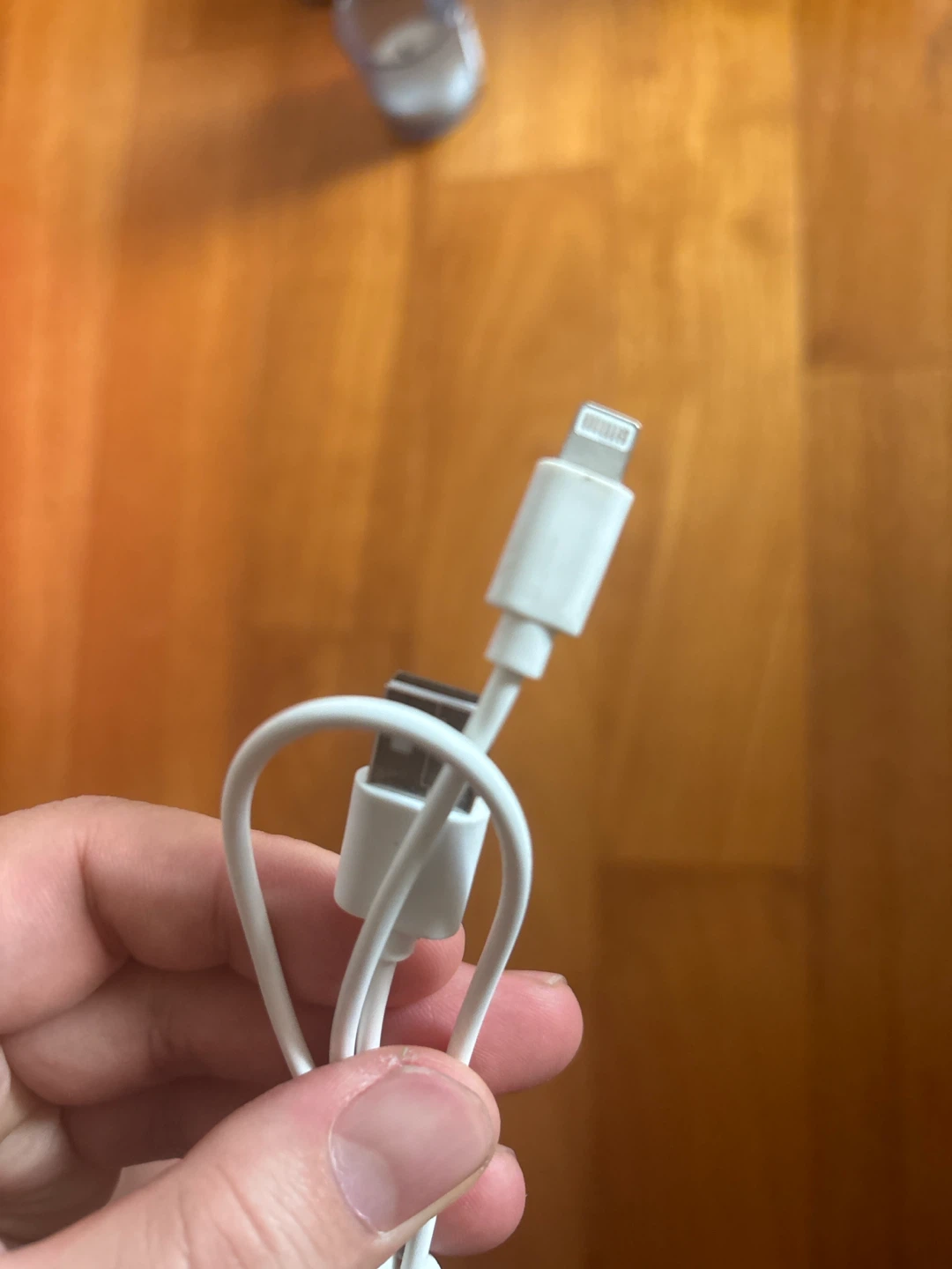White Lightning to USB Cable - photo 2