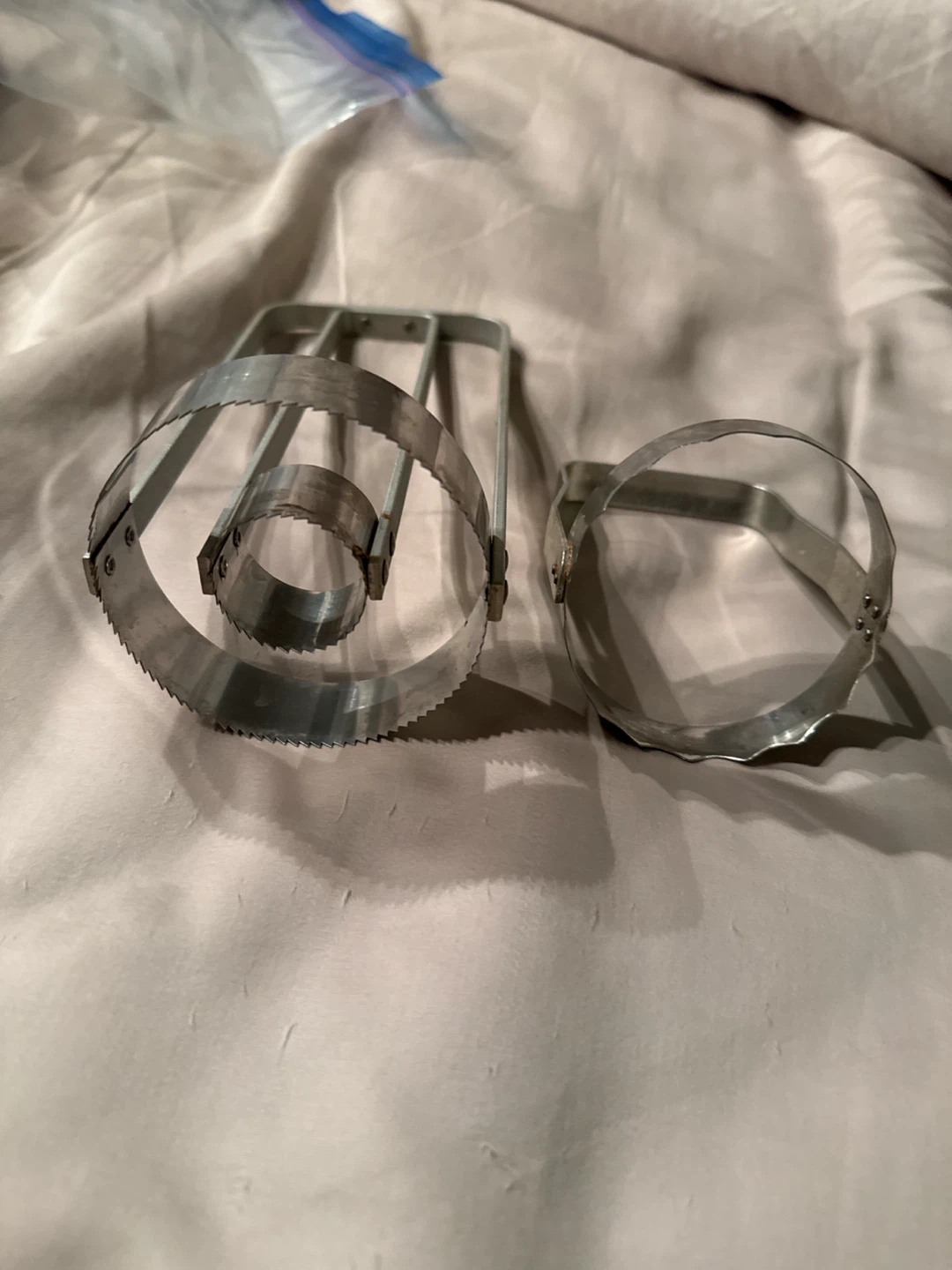 Vintage Metal Pastry Cutter Set - photo 2