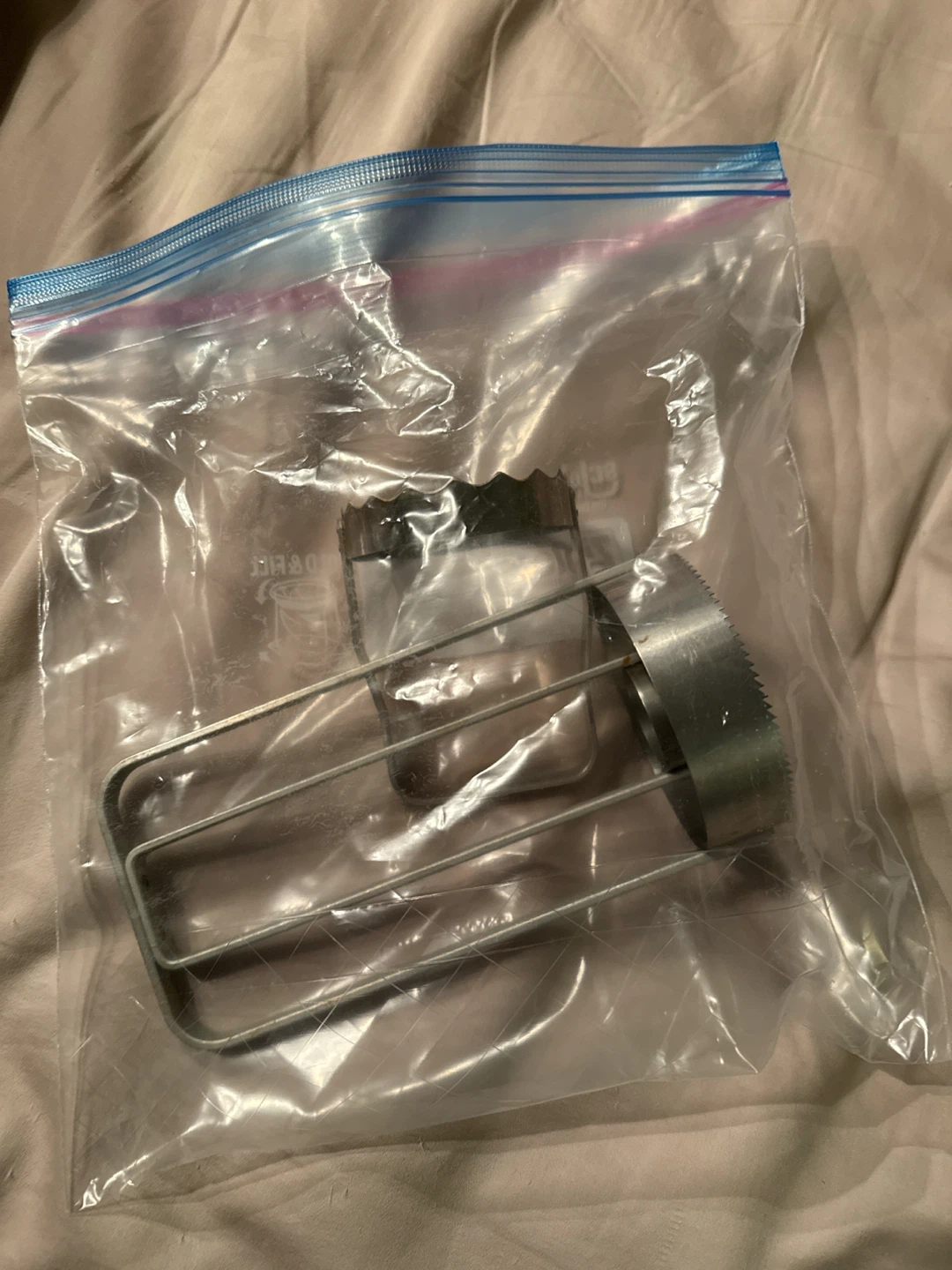 Vintage Metal Pastry Cutter Set - photo 3