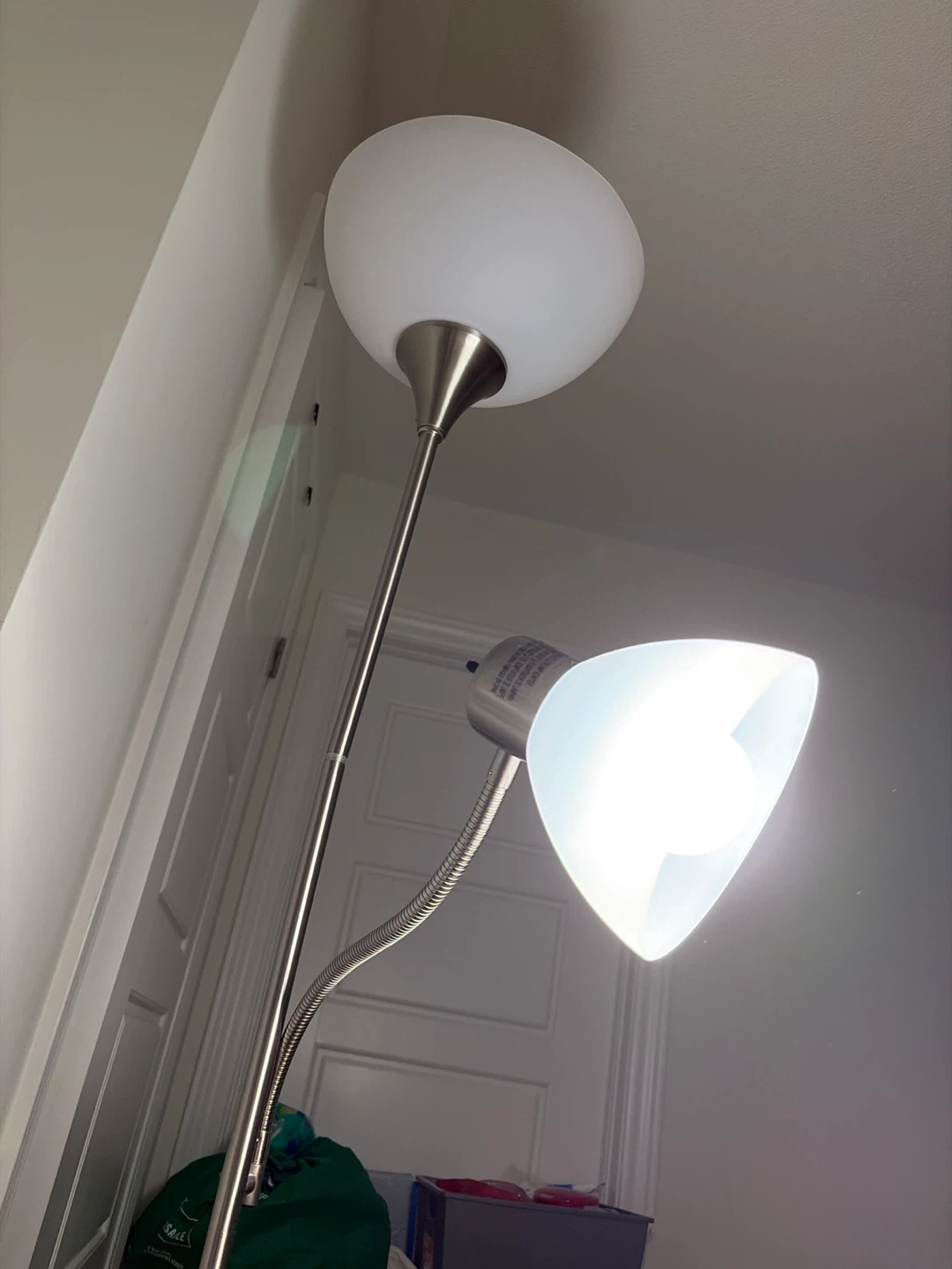 Floor Lamp with Adjustable Reading Light