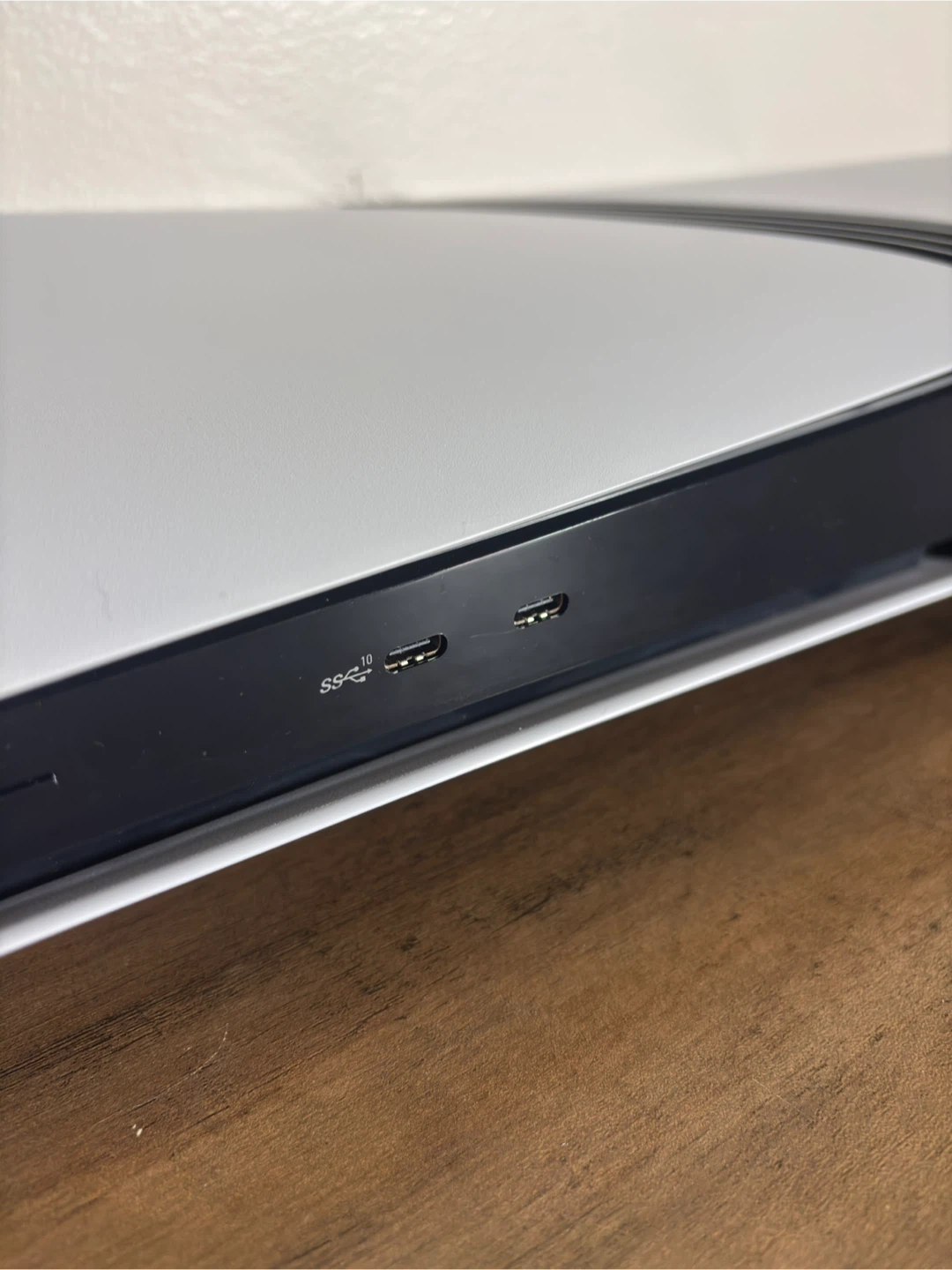 PS5 Pro 2TB + Controller & Box - Limited Time! - photo 3
