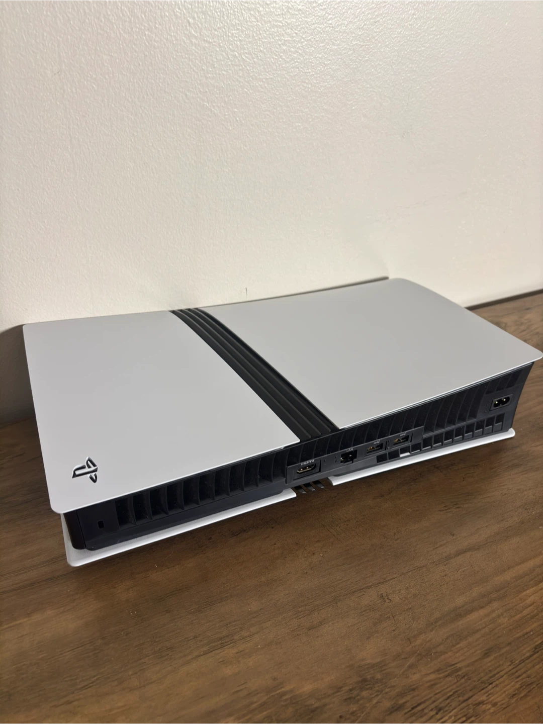 PS5 Pro 2TB + Controller & Box - Limited Time! - photo 4